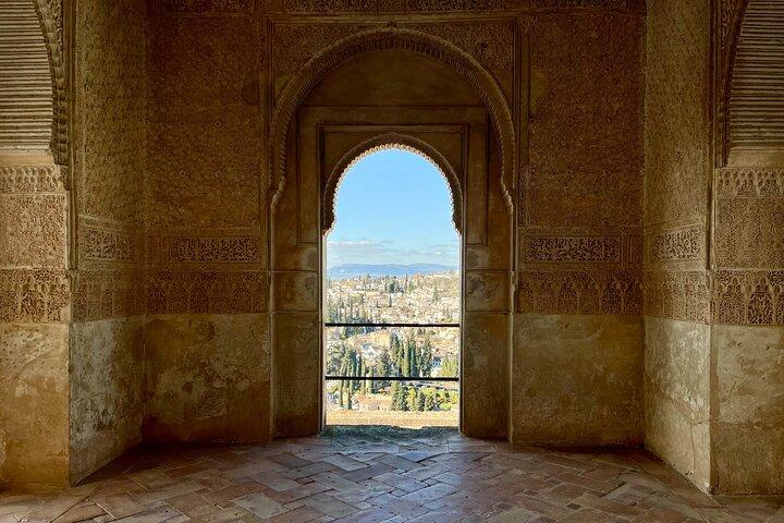 Tour Privado por la Alhambra de Granada