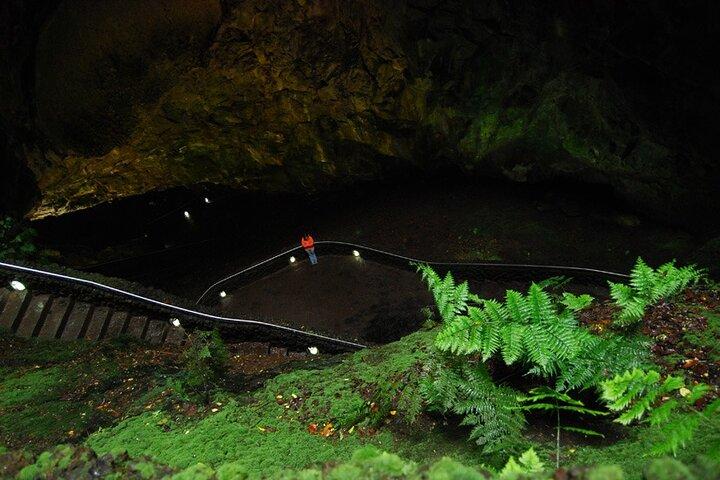 Tour Privado pelas Cavernas com um Geólogo