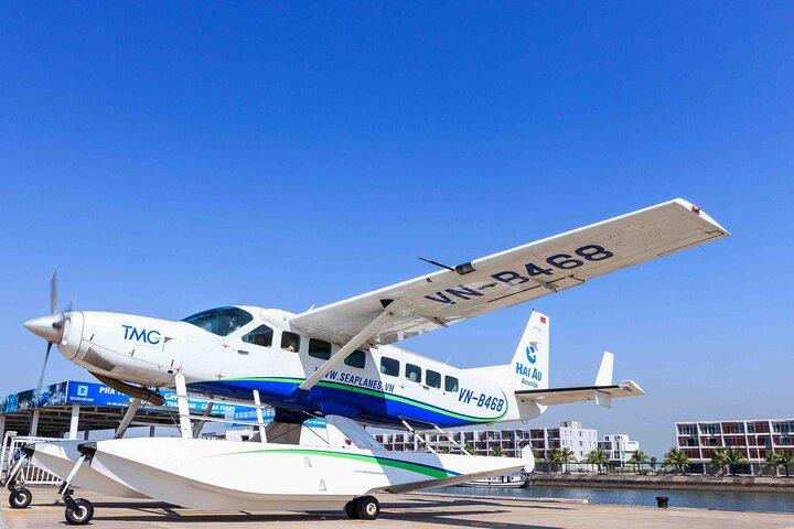 Halong Bay Seaplane - Scenic Flight to Visit Halong Bay from Sky
