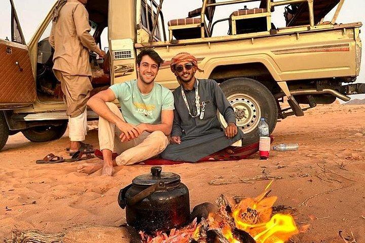 Explore Wadi Rum: Jeep Tour, Bed and Breakfast, and Dinner