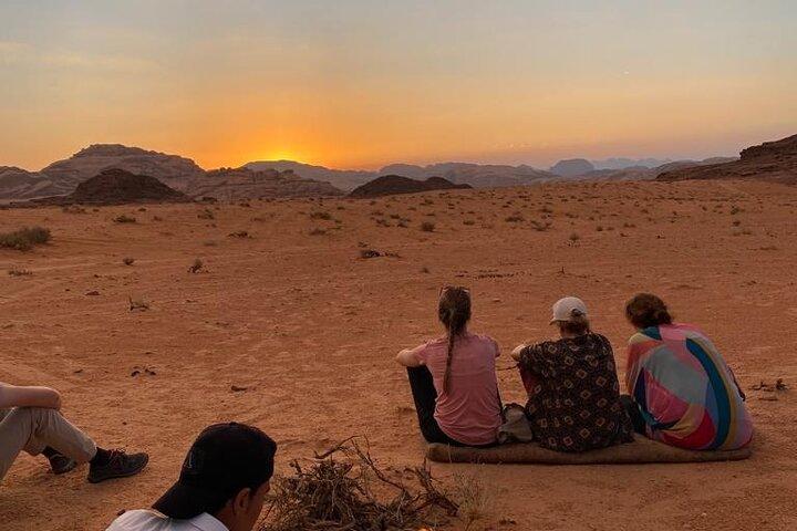 Explore Wadi Rum: Jeep Tour, Bed and Breakfast, and Dinner