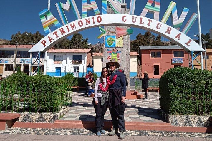 Tour di un'intera giornata alle Isole Uros e Amantani