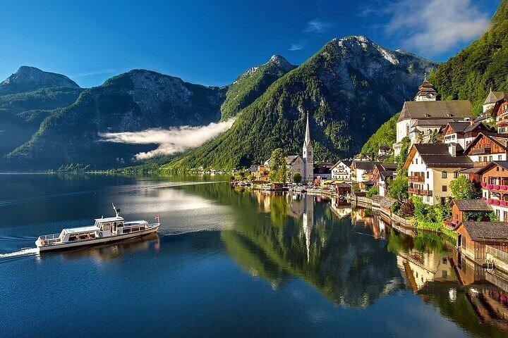 Private Tour: Hallstatt-Stadt, Skywalk und Salzbergwerk ab Wien