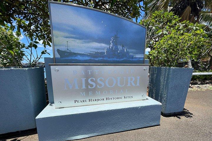 真珠湾、USS アリゾナ記念館、戦艦ミズーリを探索