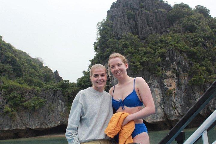 One Day Lan Ha Bay with Cat Ba Expedition Tour