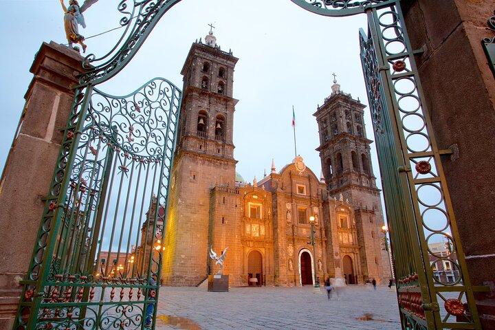 Vanuit Mexico-Stad: Dagtocht Cholula en Puebla