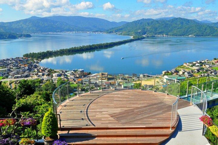 Tour privado en charter por Osaka Rutas Miyama, Amanohashidate y Uji