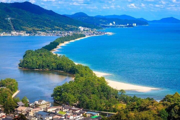 Tour privado en charter por Osaka Rutas Miyama, Amanohashidate y Uji