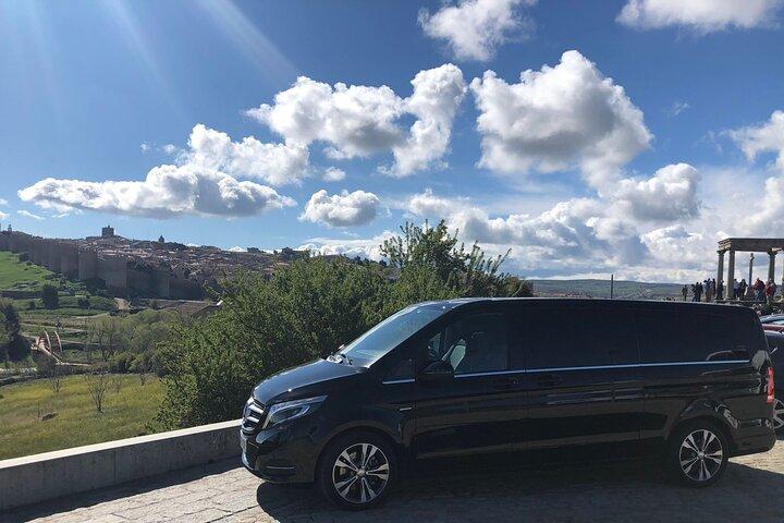Private Avila und Segovia Minivan Tour ab Madrid