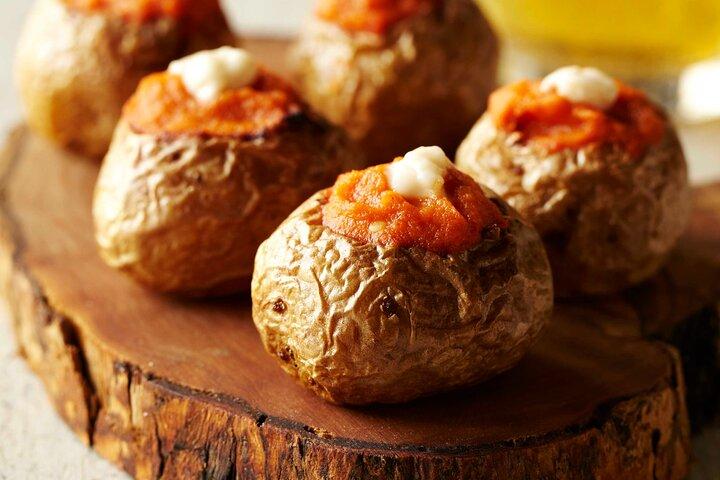 Spanish Tapas Workshop: Boqueria Tour & Rambla Views