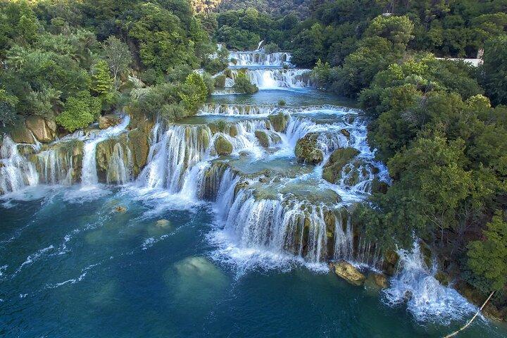 Private Krka Waterfalls & Trogir Tour a partir de Split