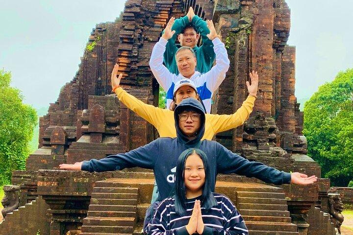 My Son Sanctuary, River Boat, Sunset View Tour från Danang/Hoi An
