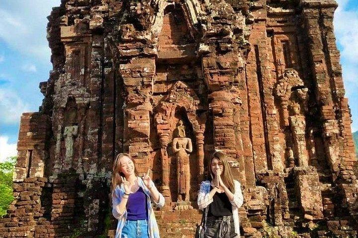 ホイアン/ダナン発、現地付き午前ミーソン保護区へのプライベート旅行