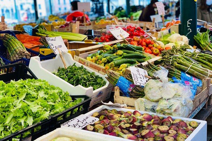 チチェッティと郷土料理のあるヴェネツィア市内中心部のおいしい屋台ツアー