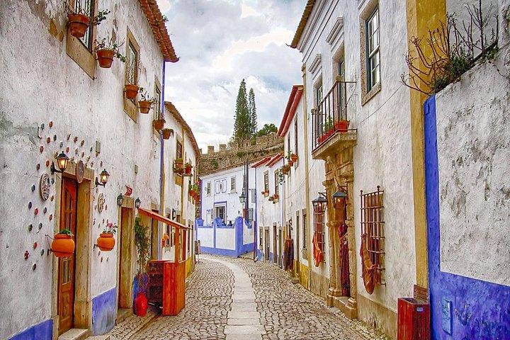 Visite privée à Obidos Nazare et Alcobaca Journée complète
