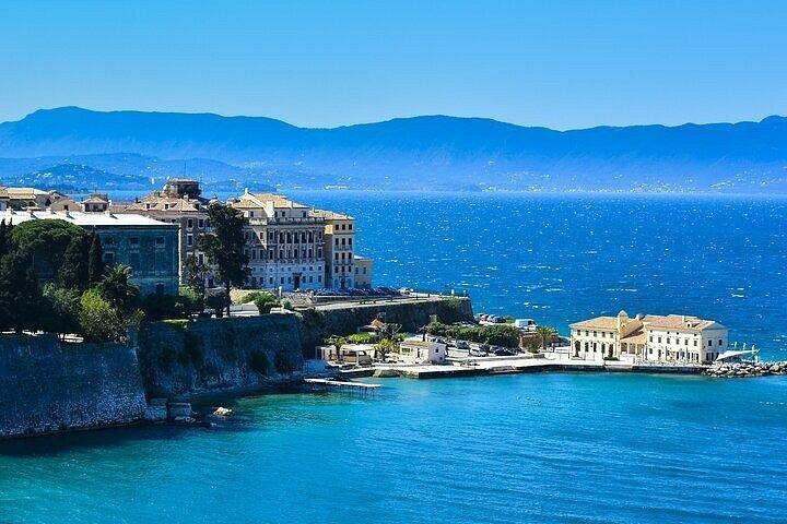 Walks of Corfu - 一流のガイドによる少人数制ウォーキングツアー