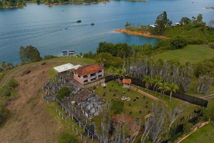 Private Tour to La Manuela Park with Helicopter Flight