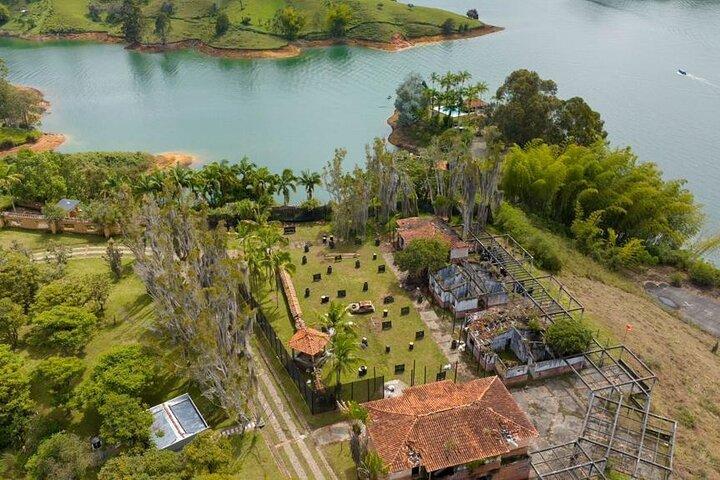 Private Tour to La Manuela Park with Helicopter Flight