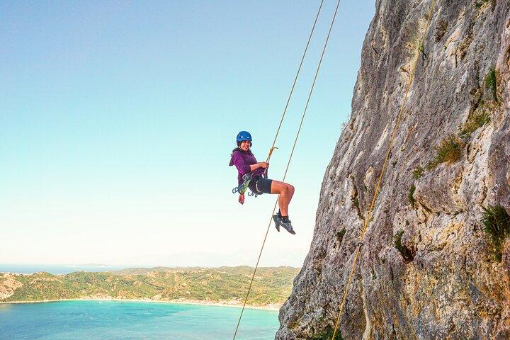 Experiência de escalada em Corfu para iniciantes