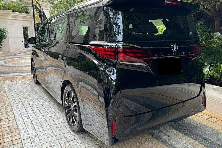 Hong Kong City Sightseeing | Luxury MPV Charter