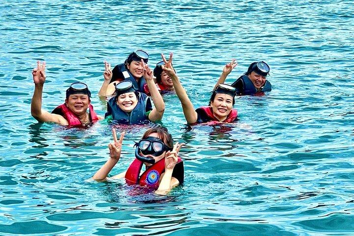 Cham Island Snorkling Daglig gruppetur, solbadning, dejlige strande