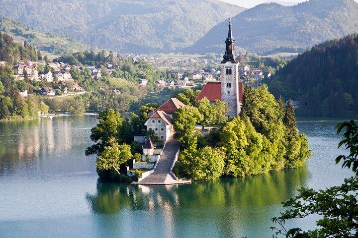 Privat Lake Bled och Ljubljana Tour från Zagreb