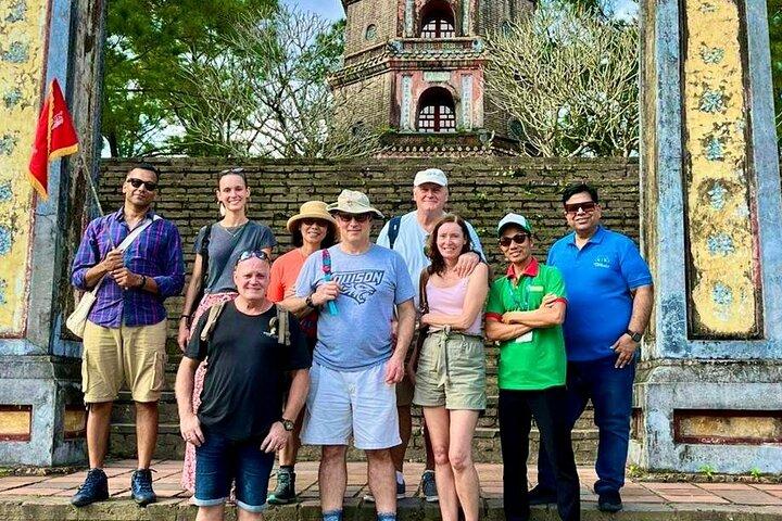 Visite de la citadelle de Hue en train authentique via le col Hai Van depuis Da Nang