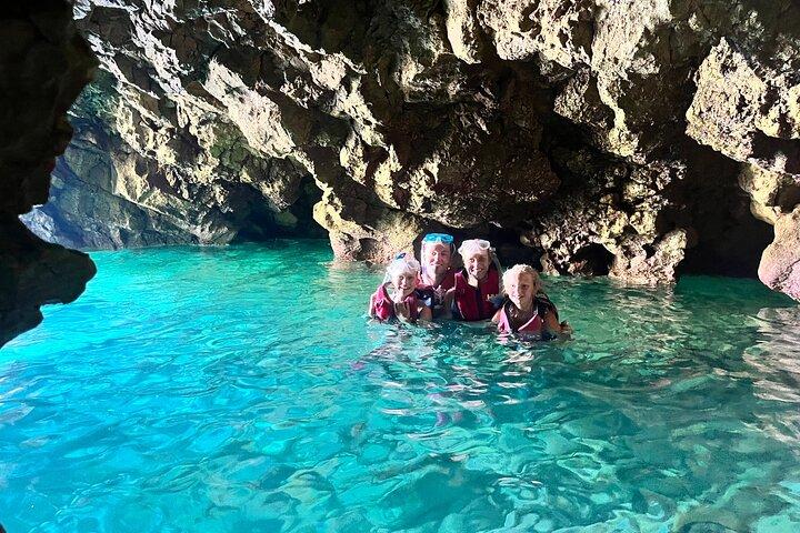 Turquoise Cave Kust Kajak & Snorkel Tour
