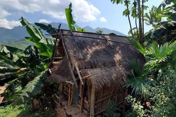 3 dias em uma vila e floresta KHMU perto de Luang Prabang
