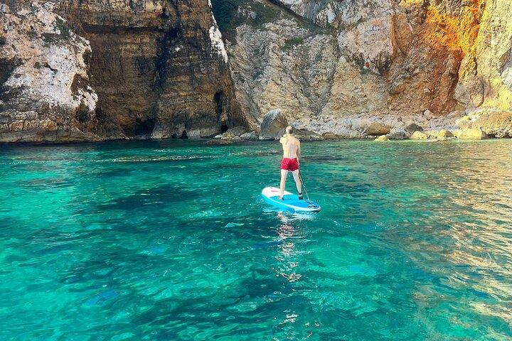 Paddle Board Paradise: passeio de SUP com snorkel mágico e exploração de cavernas