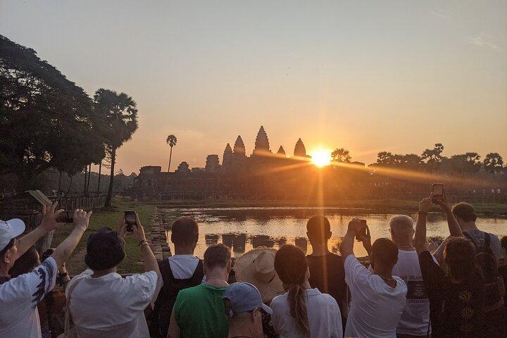 Visite privée à vélo d'Angkor Wat au lever du soleil