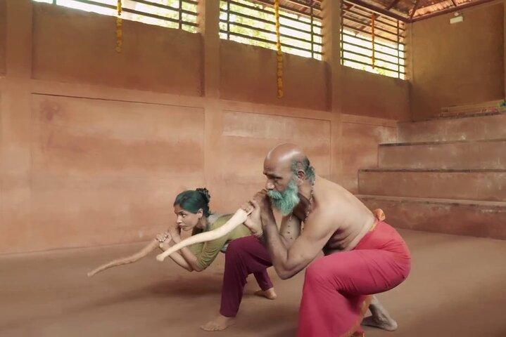 Scopri il workshop Kerala Soul Kalari e il tour culturale Theyyam