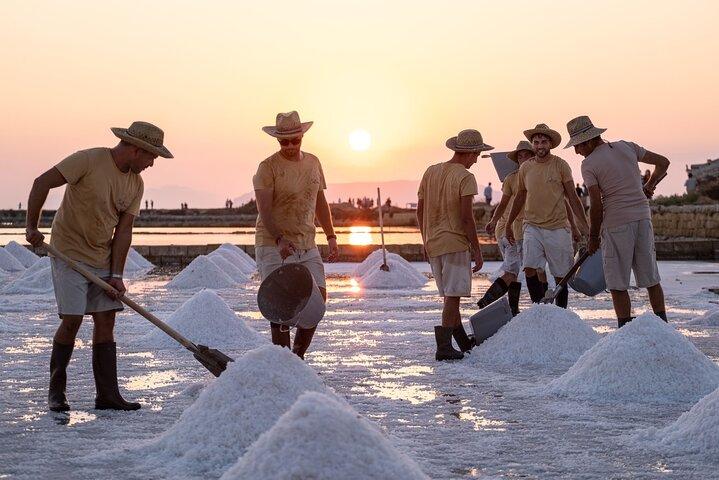 Guided tour of the salt pans of Trapani and the Salt Museum