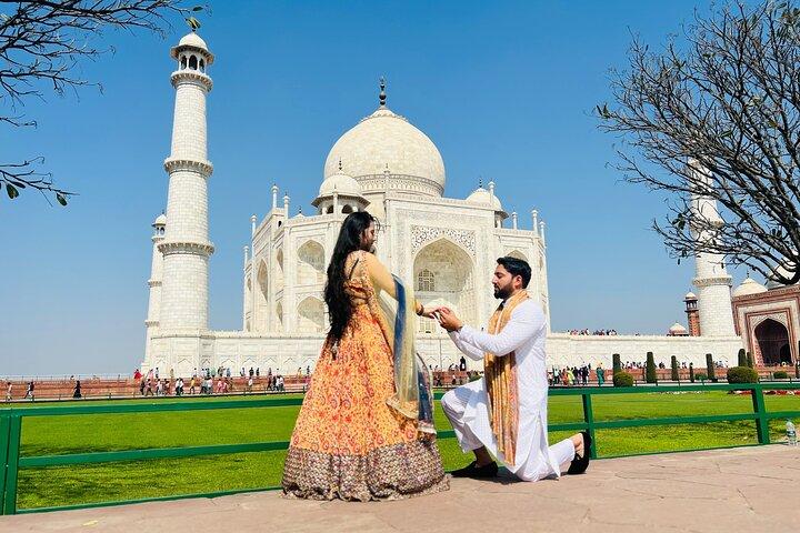 Tour di un giorno di Taj Mahal, Forte di Agra e Baby Taj da Delhi in auto