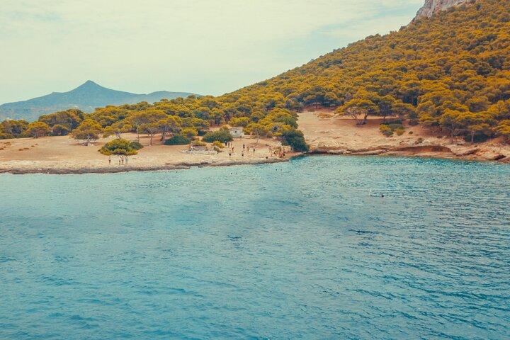 Croisière privée : ÎLE ÉGINE - ÎLOT MOLI - PERDIKA