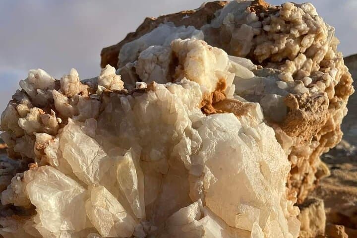 2Days to White Desert and Bahariya Oasis tour From Cairo & Giza
