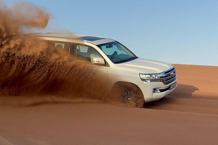 Safari nel deserto + Miracle Garde + Global Village (Pacchetto Trio)