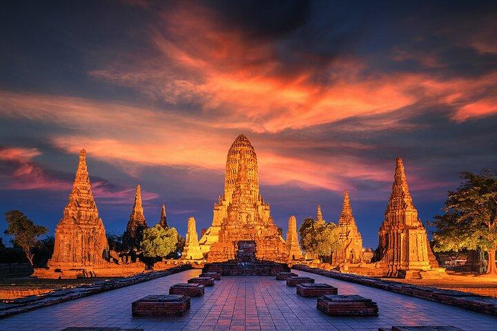 Tour en bicicleta al atardecer de Ayutthaya a templos famosos @ Heritage Trails