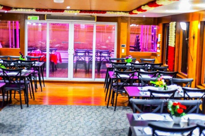 Dubai Marina Cruise mit Abendessen