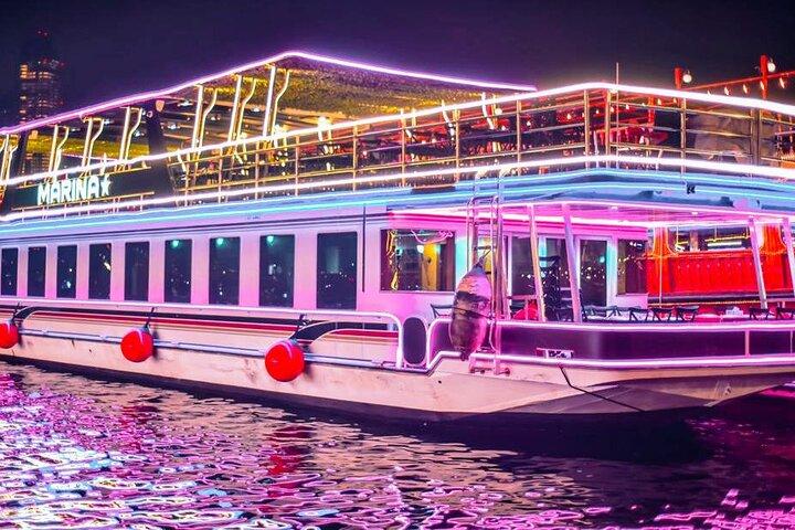 Dubai Marina Cruise mit Abendessen