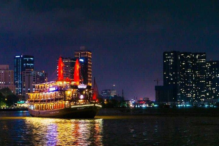 Indochina Queen Dinner Cruise auf dem Saigon River