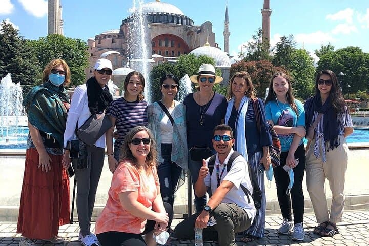 4 Days Istanbul & Cappadocia with Cave Hotel + Optional Balloon