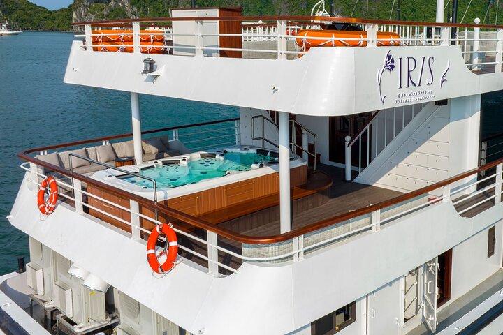 IRIS Luxury Halong 1 dag på kryssning från Hanoi med lunch