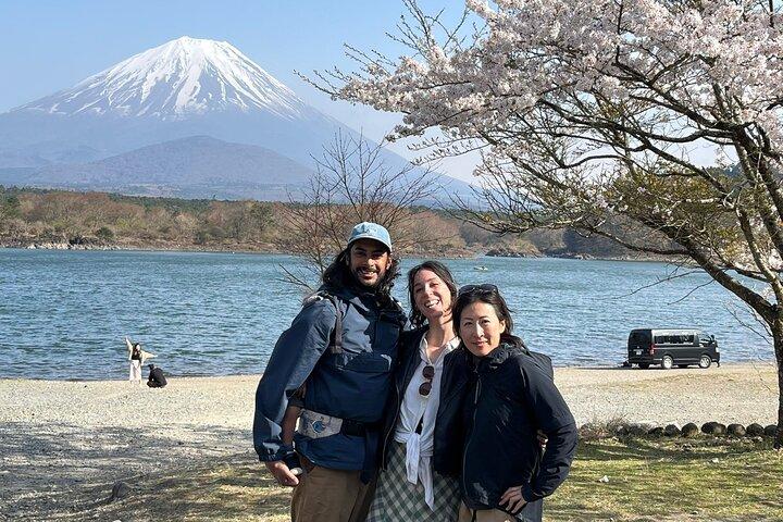 Mt. Fuji Day Trip from Tokyo in 1 Day with Licensed Guide