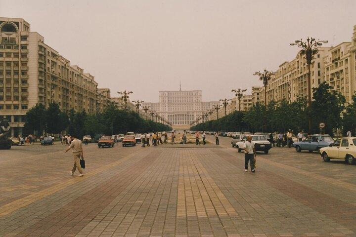 Visite à pied du communisme de Lénine à Ceausescu à Bucarest