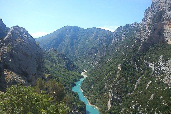 Tour di un'intera giornata alle Gorges du Verdon e ai campi di lavanda da Nizza