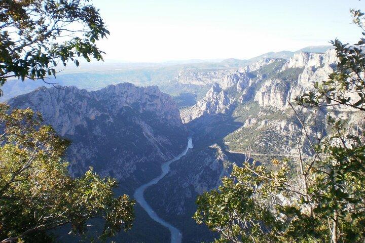 Tour di un'intera giornata alle Gorges du Verdon e ai campi di lavanda da Nizza