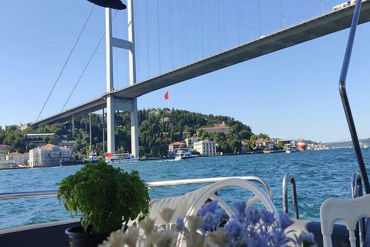 Istanbul Bosphorus Sunset Cruise Tour (Guided) + Tea/Coffee