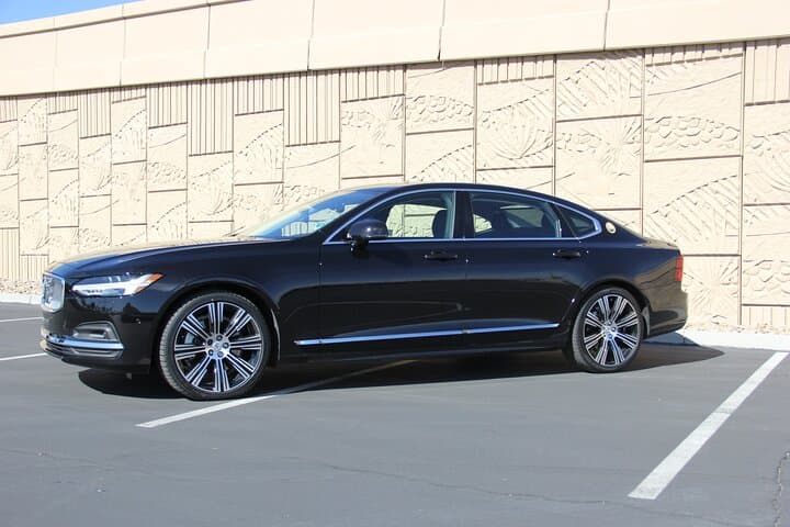 Private Luxury Las Vegas Airport Transfer – Domestic Arrivals