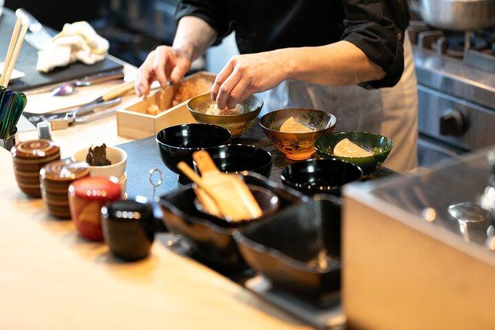 Visite privée de cuisine japonaise avec guide à Suzu-ki